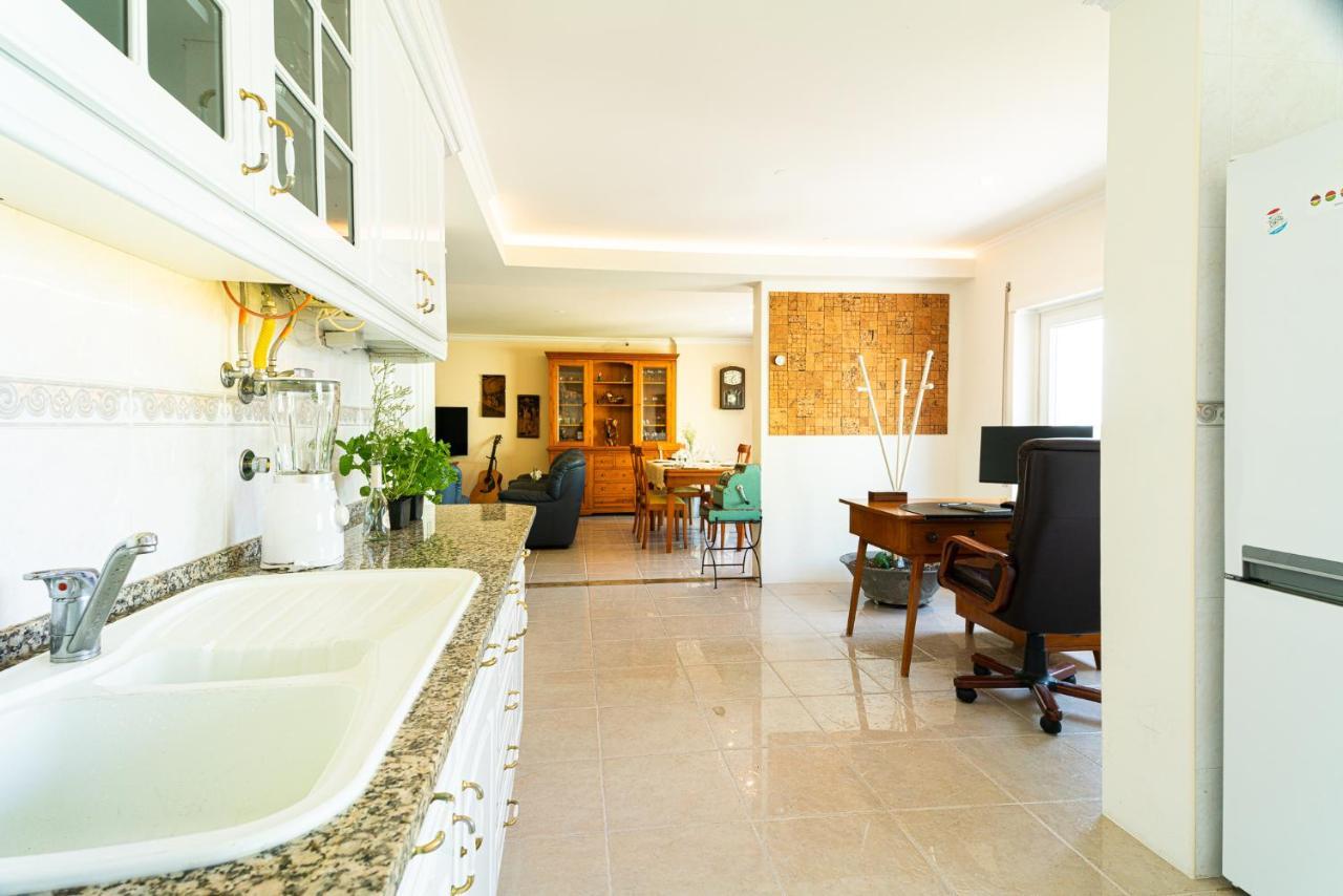 Family Comfort House Seixal  Ngoại thất bức ảnh